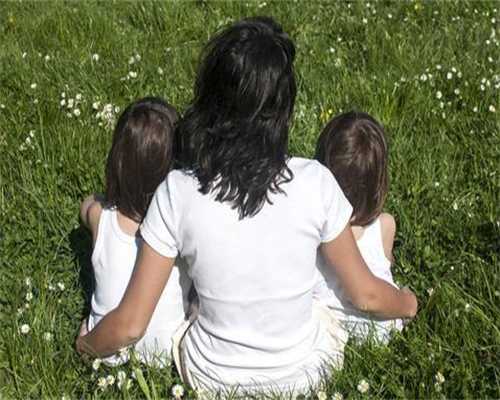 如何通过性激素六项指标判断多囊卵巢综合征